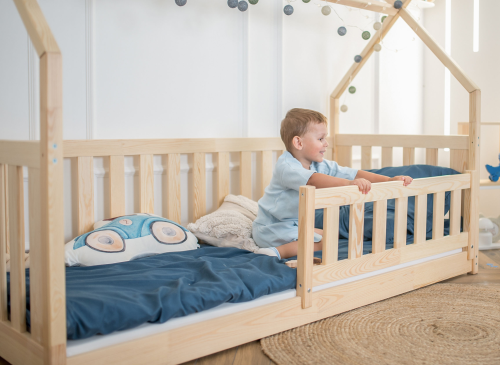 BOGUŚ 80x160 borovica detská Montessori podlahová posteľ tipi Lano Nábytok