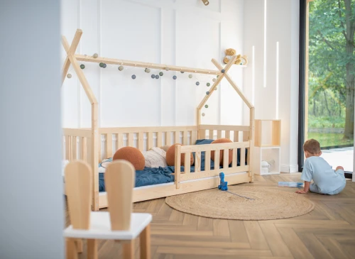 BOGUŚ 80x180 borovica detská Montessori podlahová posteľ tipi Lano Nábytok